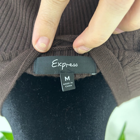 Express Knit Dress - Size Medium - Picture 4 of 5